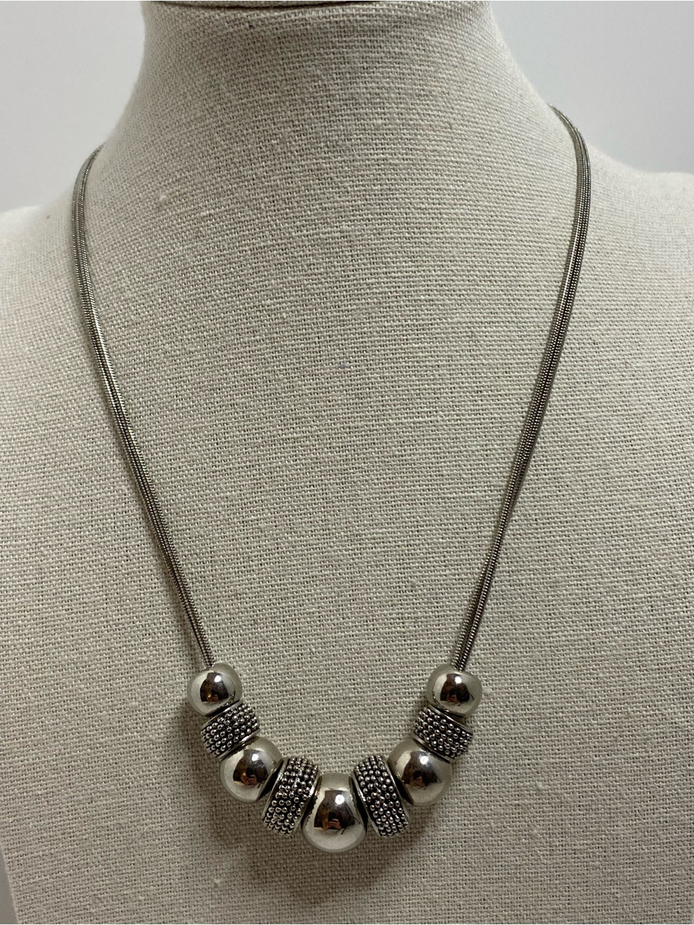 Napier Silver Tone Snake Chain Necklace Textured Bead Collar